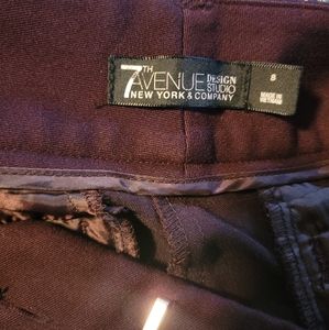 New York & Company 7th Avenue Design Studio pants size 8 burgundy